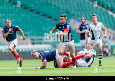 Londra, Regno Unito. 08th, Giu 2019. Contrassegnare l'Irlanda della Cumbria è affrontato nel corso di Bill Beaumont County campionato 3 Divisione partita finale betwee Cumbria vs Dorset & Wilts a Twickenham Stadium di Sabato, 08 giugno 2019. Londra Inghilterra . (Solo uso editoriale, è richiesta una licenza per uso commerciale. Nessun uso in scommesse, giochi o un singolo giocatore/club/league pubblicazioni.) Credito: Taka G Wu/Alamy Live News Foto Stock