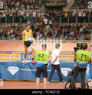 Roma, Italia - Jun 06: Gianmarco Tamberi dell Italia cancella 2,28m in corrispondenza del suo terzo e ultimo tentativo in Uomini Salto in alto evento durante la IAAF Diamond League 20 Foto Stock