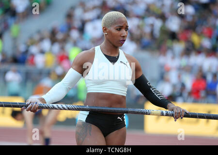 Roma, Italia - Jun 06: Yarisley Silva di Cuba compete in donne caso Pole Vault durante la IAAF Diamond League 2019 Golden Gala Pietro Mennea in R Foto Stock