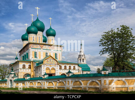 Cattedrale della Resurrezione di Cristo, di un monumento di architettura del XVII secolo, Tutaev, Yaroslavl Regione, Russia Foto Stock