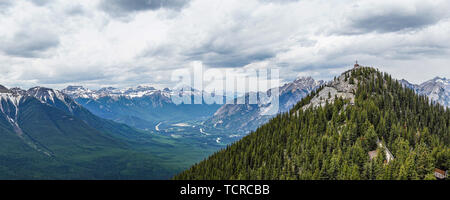 Banff Natioanl park in Canada visto dalla montagna di zolfo Foto Stock