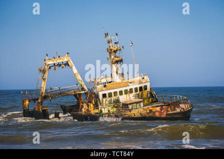 Abbandonato il naufragio del filamento nave Zeila presso la Skeleton Coast, Namibia Foto Stock