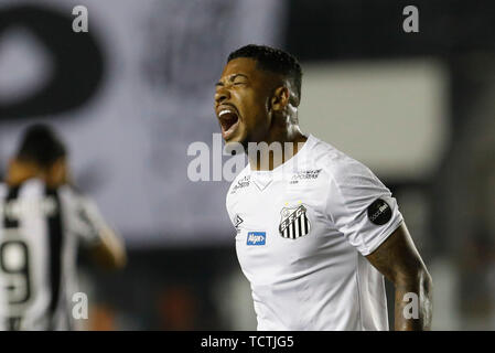 Il Santos, Brasile. 09 Giugno, 2019. Marinho durante il gioco tra Santos vs Atlético MG, tenutasi a Vila Belmiro Stadium di Santos, SP. Il match è valido per il 8° round del campionato brasiliano 2019. Credito: Ricardo Moreira/FotoArena/Alamy Live News Foto Stock