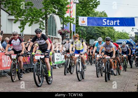 GOIRLE - Streetrace Goirle 10-06-2019. Oranjeplein. Buitensport, Wielrennen. Bart Voskamp ex professionisti, durante Streetrace Gorile. Credito: Pro scatti/Alamy Live News Foto Stock