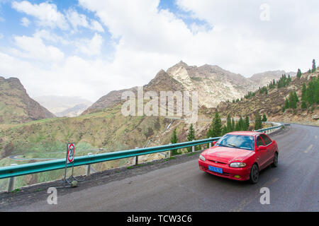Autostrada Panshan sotto Xiaolongchi Su Doku autostrada Foto Stock