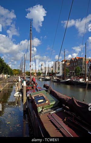 Rotterdam, Zuid Holland/Paesi Bassi - Settembre 06, 2017: vista sulla voorhaven nello storico Delfshaven Foto Stock