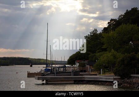 Vista da Fredriksberg jetty, Vaxholm, Svezia Foto Stock