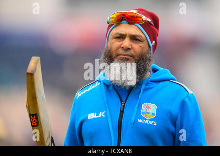 West Indies Spin Bowling Coach Mushtaq Ahmed durante l'ICC Cricket World Cup group stage corrispondono a Hampshire ciotola, Southampton. Foto Stock