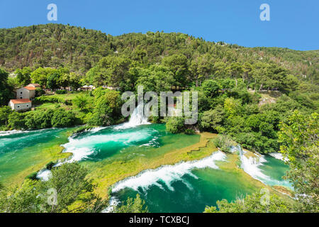 Mulino a Skradinski Buk cascate, Parco Nazionale di Krka, Dalmazia, Croazia, Europa Foto Stock