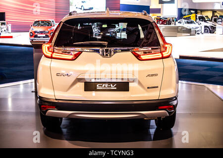 Bruxelles, Belgio, Jan 20, 2019: metallic bianco tutti nuova Honda CR-V a Bruxelles Motor Show, crossover compatto prodotto da Honda Foto Stock