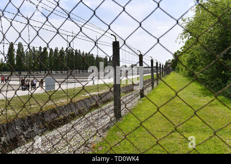 Dachau, Deutschland. Decimo Giugno, 2019. Gedenkstaette Campo di concentramento Dachau- Gedenkstaette, 1933, 1945, 3, antisewithism, sterminare, sterminio, Baviera, Dachau, la deportazione, tedesco, tedesco storia, Germania, terzo, Europa, il fascismo, fascisti, fascista, commemorazione, memorial, storia, ebreo, ebrei, campo di concentramento campo di concentramento, Memorial, il nazismo, nazista, nazisti, nazista, Reich, criminalità, passato, sterminio, sterminio Camp | Utilizzo di credito in tutto il mondo: dpa/Alamy Live News Foto Stock