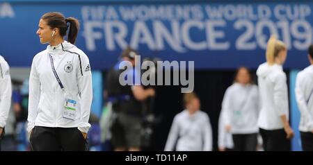 Rennes, Frankreich. Il giorno 08 Giugno, 2019. firo: 08.06.2019, calcio, le donne, le donne, 2018/2019, della Coppa del Mondo FIFA in Francia, Coppa del Mondo Donne, squadra nazionale, Germania, GER - Cina Dzsenifer MAROZSAN, GER imTrainingsanzug | Utilizzo di credito in tutto il mondo: dpa/Alamy Live News Foto Stock