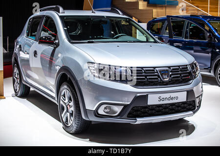 Ginevra, Svizzera, Marzo 06, 2019: DACIA SANDERO a Ginevra International Motor Show, seconda generazione, Automobile Dacia booth, auto rumeno Foto Stock