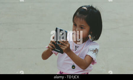 Street umanistiche in Myanmar Foto Stock