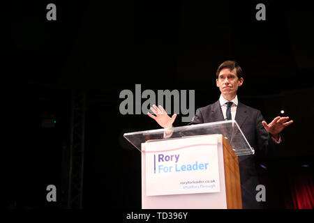 Rory Stewart in occasione del lancio della sua campagna per diventare leader del conservatore e il Partito unionista e il Primo Ministro presso il underbelly Festival sulla riva sud del fiume Tamigi e il centro di Londra. Foto Stock