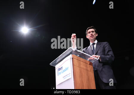 Rory Stewart in occasione del lancio della sua campagna per diventare leader del conservatore e il Partito unionista e il Primo Ministro presso il underbelly Festival sulla riva sud del fiume Tamigi e il centro di Londra. Foto Stock