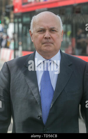 Londra, Regno Unito. 12 Giugno, 2019. Iain Duncan Smith, membro del partito conservatore del Parlamento per Chingford arriva al Parlamento. Credito: Amer Ghazzal SOPA/images/ZUMA filo/Alamy Live News Foto Stock