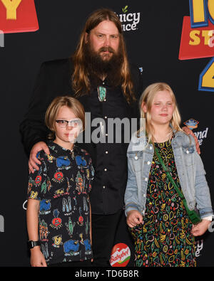 Giugno 11, 2019 - Hollywood, California, Stati Uniti d'America - 12 Giugno 2019 - Los Angeles, California. Chris Stapleton assiste la premiere di Disney e Pixar "Toy Story 4' a El Capitan theater. (Credito Immagine: © Billy Bennight/ZUMA filo) Foto Stock