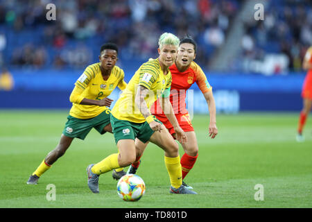 Parigi, Francia. Xiii Giugno, 2019. Janine Van Wyk del Sud Africa durante il match contro la Cina, gioco valida per il gruppo B della prima fase del Campionato Mondiale di calcio delle donne nello stadio Parc des Princes a Parigi in Francia il giovedì, 13. (Foto: VANESSA CARVALHO/BRASILE PHOTO PRESS) Credito: Brasile Photo Press/Alamy Live News Foto Stock