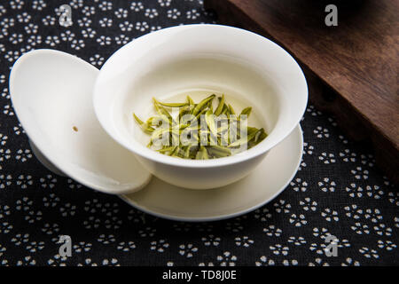 Angie tè bianco, gara di outrageous bud testa Foto Stock