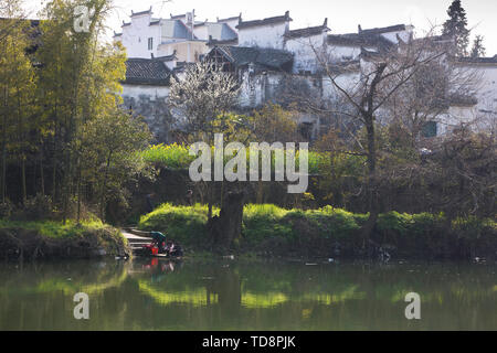 Tour di Wuyuan antico borgo, provincia di Jiangxi Foto Stock