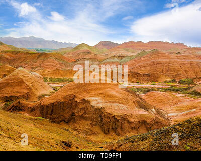 Danxia colorati, Zhangye Geoparco nazionale Foto Stock