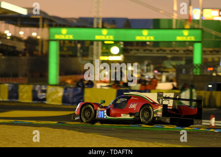 Le Mans, Sarthe, Francia. Xiii Giugno, 2019. Dragonspeed Oreca 07 Gibson rider ROBERTO GONZALEZ (MEX) in azione durante la 87a edizione della 24 Ore di Le Mans dell'ultimo round del FIA World Endurance Championship a Le Sarthe sul circuito di Le Mans - Francia Credito: Pierre Stevenin/ZUMA filo/Alamy Live News Foto Stock