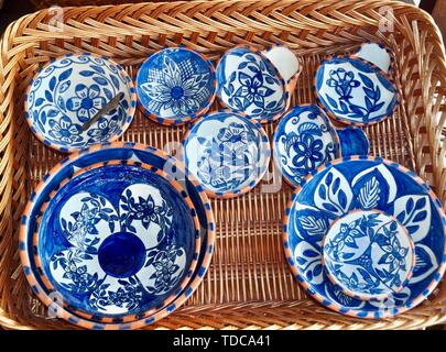 Tradizionali piatti colorati dal Portogallo Foto Stock