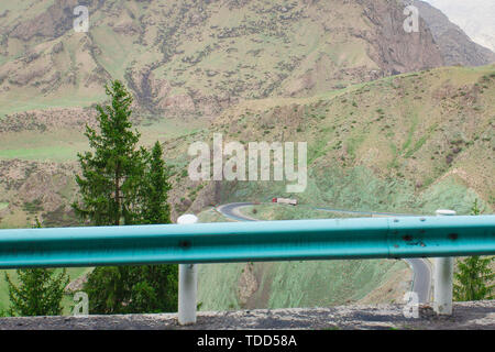 Autostrada Panshan sotto Xiaolongchi Su Doku autostrada Foto Stock