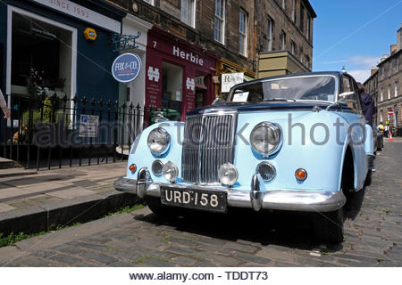 Classic Armstrong Siddeley Star Zaffiro dal 1960 in mostra presso il West End veicolo classico caso di Edimburgo, Scozia Foto Stock