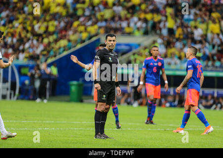 Salvador, Brasile. Il 15 giugno, 2019. ÃRbitro: Roberto Tobar (Cile). duranti partida volida pelo Grupo B da Copa America 2019, na Arena Fonte Nova, em Salvador, neste sobado (15). Credito: ZUMA Press, Inc./Alamy Live News Foto Stock