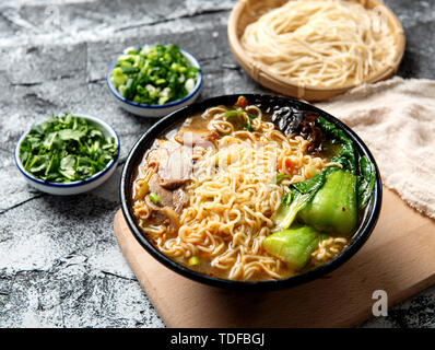 Brasato di manzo tagliatelle Foto Stock
