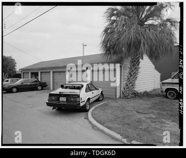 Fronte di nord-ovest e sud-ovest - MacDill Air Force Base, Garage, anello di aggancio rigido e luogo di gabbiano, Tampa, contea di Hillsborough, FL Foto Stock