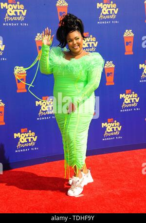 Los Angeles, CA, Stati Uniti d'America. Il 15 giugno, 2019. Lizzo presso gli arrivi per 2019 MTV Movie e TV Awards, Barker Hangar, Los Angeles, CA 15 Giugno 2019. Credito: Elizabeth Goodenough/Everett raccolta/Alamy Live News Foto Stock
