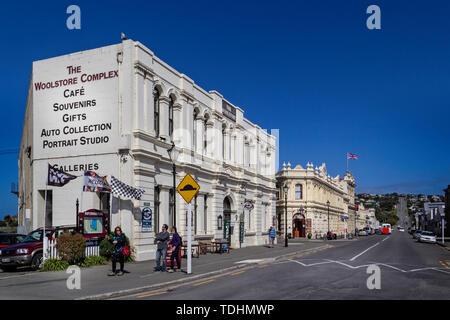 Il Woolstore Complex building sul Tyne Street a Oamaru, South Island, in Nuova Zelanda il 16 marzo 2012 Foto Stock