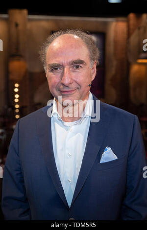 Gustav Dobos bei der Aufzeichnung der WDR-Talkshow 'Kölner Treff' im WDR Studio BS 2. Köln, 14.06.2019 Foto Stock