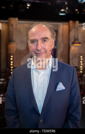 Gustav Dobos bei der Aufzeichnung der WDR-Talkshow 'Kölner Treff' im WDR Studio BS 2. Köln, 14.06.2019 Foto Stock