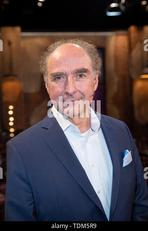 Gustav Dobos bei der Aufzeichnung der WDR-Talkshow 'Kölner Treff' im WDR Studio BS 2. Köln, 14.06.2019 Foto Stock