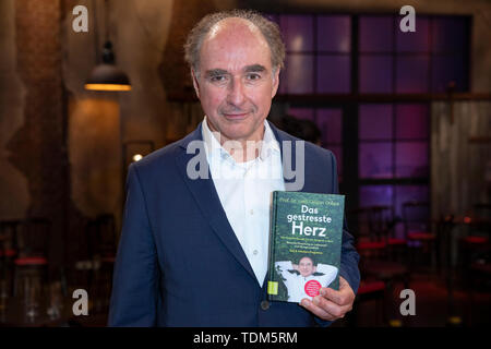 Gustav Dobos bei der Aufzeichnung der WDR-Talkshow 'Kölner Treff' im WDR Studio BS 2. Köln, 14.06.2019 Foto Stock
