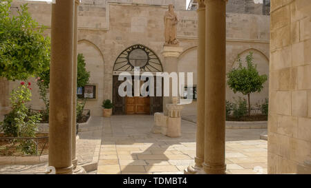 Betlemme, Palestina- SETTEMBRE, 22, 2016: vista esterna della chiesa della Natività di Betlemme Foto Stock