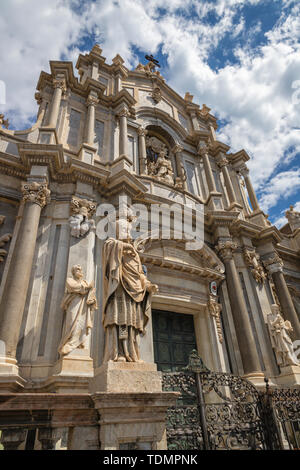 Catania - Il portale barocco della Basilica di Sant'Agata. Foto Stock