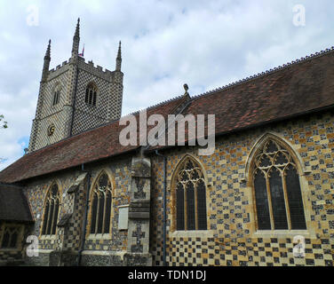 St Marys chiesa nel centro di Reading Foto Stock