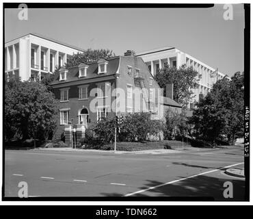 Vista prospettica della facciata sud, guardando dal sud-est - Sewall-Belmont House, 144 Constitution Avenue, Nordest, Washington, Distretto di Columbia, DC Foto Stock