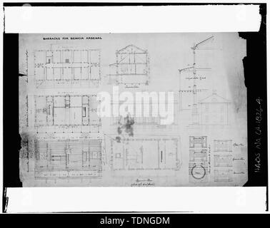 Fotocopia del disegno originale (da archivi nazionali, cartografica della Divisione, gruppo di record 156, Cartella 1) Delineatore e data sconosciuta "caserma per BENICIA ARSENAL" piani, elevazioni, SEZIONE TRASVERSALE - Benicia Arsenal, caserme, Benicia, Solano County, CA Foto Stock