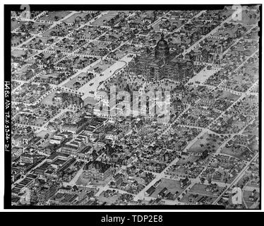 Fotocopia della mappa da Austin Biblioteca Pubblica Augusto Koch, delineatore 1887 VISTA AEREA VERSO NORD - Texas State Capitol, undicesima Street presso Congress Avenue, Austin, Travis County, TX; Myers, Elia e; Murphy, Monica, trasmettitore; Christianson, Justine, trasmettitore Foto Stock