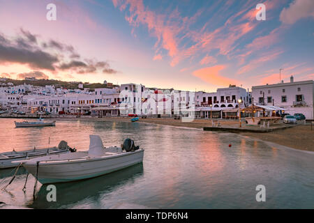 Il vecchio porto di Mykonos, Grecia Foto Stock