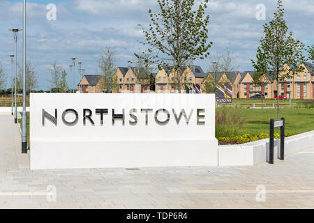 Il segno per Northstowe una nuova città essendo costruito in South Cambridgeshire Regno Unito - un alloggiamento nuovo sviluppo nel Regno Unito Foto Stock