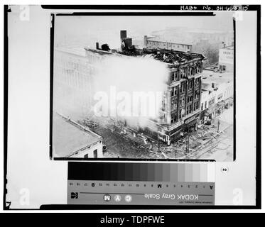 (Originale fotocopia in possesso della Allen County Museum, circa 1930), fotografo vista sconosciuto della HOLLAND EDIFICIO E ALLEGATO A SEGUITO DEL 1929 FIRE - Olanda blocco allegato, 112-116 East High Street, Lima, Allen County, OH Foto Stock