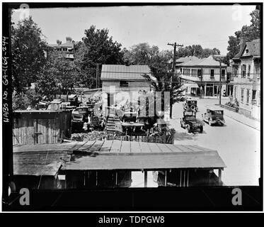 Dalla Georgia storica Società Cordray Foltz, fotografo, 1930 DRAYTON STREET, all'incrocio di East DUFFY - Vittoriano di Savannah Historic District, delimitata dal Gwinnett, Est ampia, West Broad Street e Anderson Lane, Savannah, Chatham County, GA Foto Stock