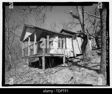 - Pisgah National Forest Inn, Chinquapin cabina, Blue Ridge Parkway Milepost 408.6, Asheville, Buncombe County, NC Foto Stock